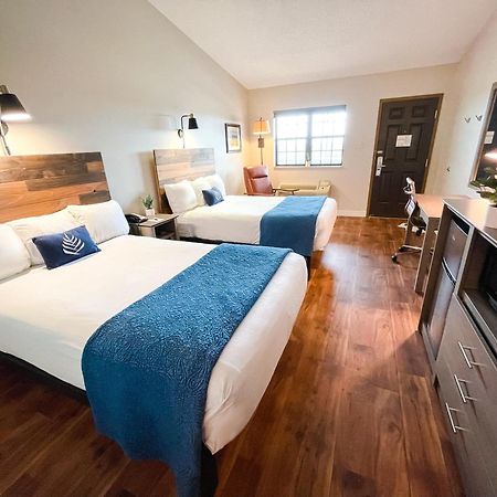 Pinemark Inn Suites Events Saint Clair Екстериор снимка