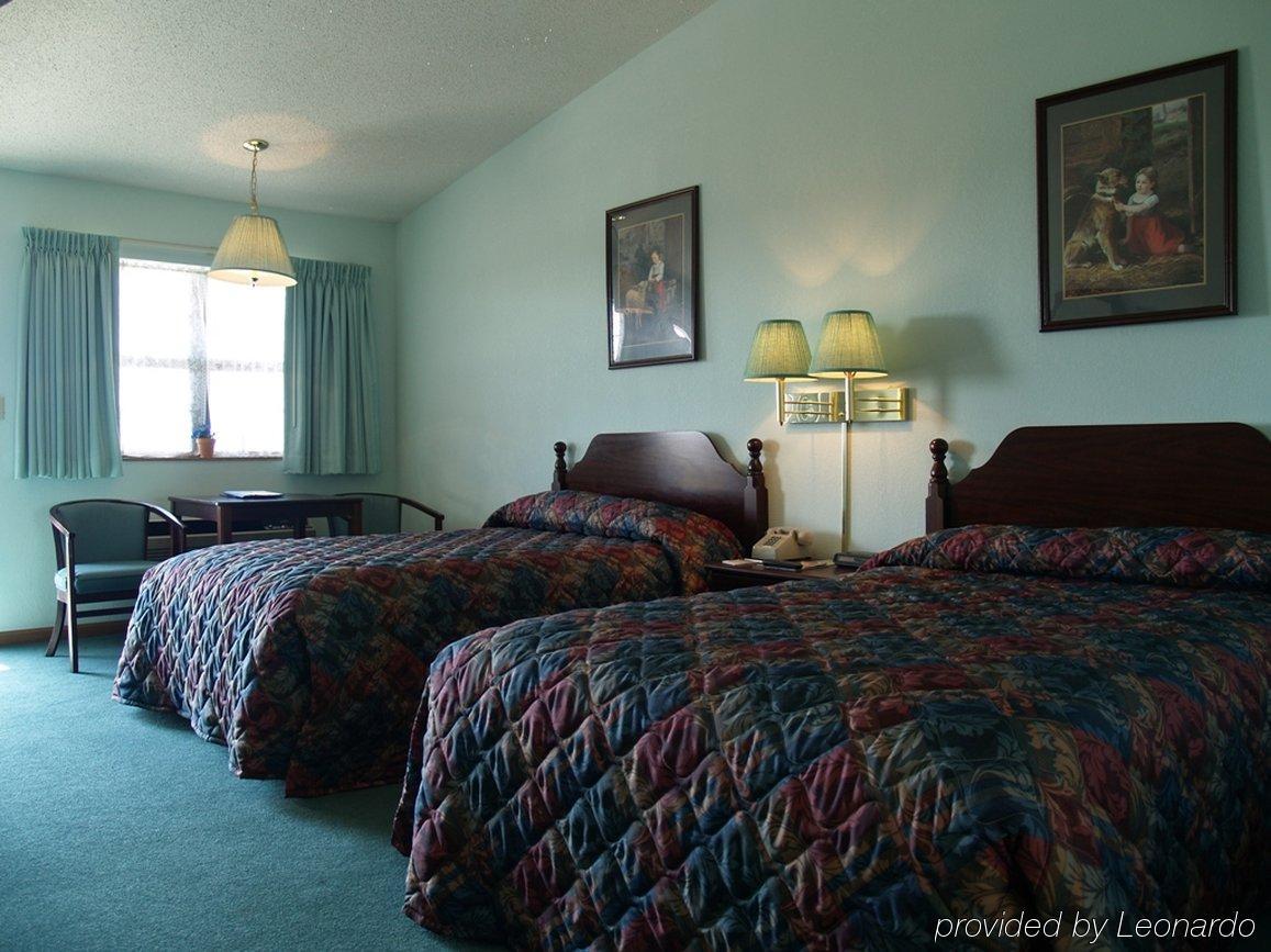 Pinemark Inn Suites Events Saint Clair Стая снимка